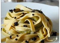 img_428435_tagliatelle-con-farina-di-ceci-porro-perle-di-tartufo
